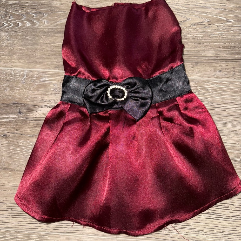 Elegant Burgundy Satin Dress with Black Bow